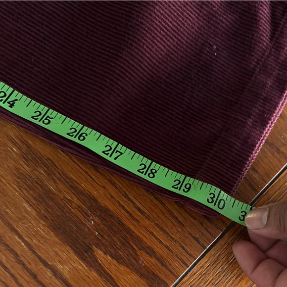 NWT VANS Corduroy Loose Taper Cargo Burgundy Skater Pants 30 - Picture 8 of 11